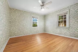 145 Cornwell Ave, Valley Stream, NY 11580 - Photo 12