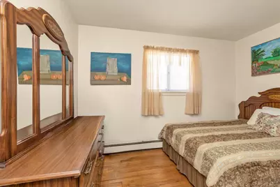 27 Juniper Road, Port Washington, NY 11050 - Photo 10