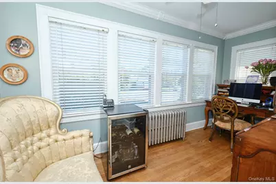 20 Geranium Avenue, Floral Park, NY 11001 - Photo 12