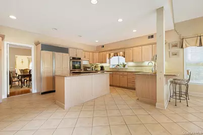 3 D'Alessio Court, Scarsdale, NY 10583 - Photo 14