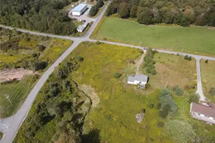 9 Queen Mountain Rd, Ferndale, NY 12734 - Photo 4