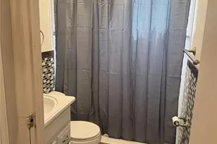 17 Montana Ct, Coram, NY 11727 - Photo 12