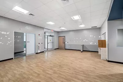 982 Main Street #Suite 5, Fishkill, NY 12524 - Photo 40