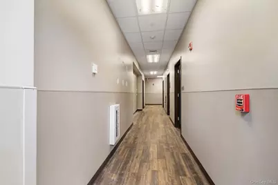 982 Main Street #Suite 5, Fishkill, NY 12524 - Photo 14