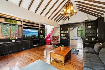 51 Laurel Road, New City, NY 10956 - Photo 8