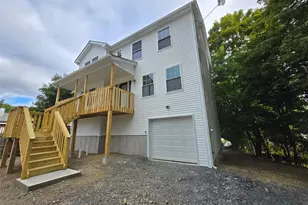 54 Madison Ave, Middletown, NY 10940 - Photo 2