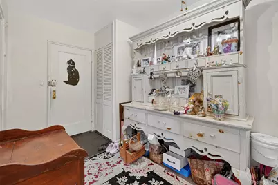 72 Lawrence Court #D, White Plains, NY 10603 - Photo 4