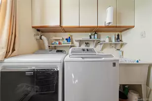 166 Swan Ln, Levittown, NY 11756 - Photo 26