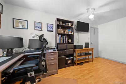 166 Swan Lane, Levittown, NY 11756 - Photo 28