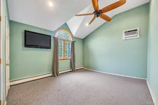 63 Silver Ln, Levittown, NY 11756 - Photo 16