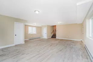 19 Glenwood Ave, New York, NY 10301 - Photo 14