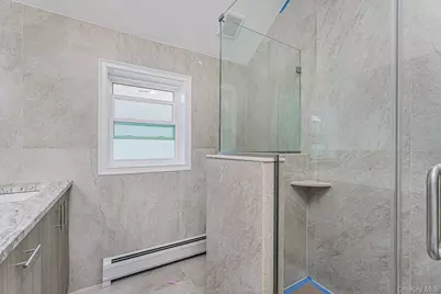 19 Glenwood Avenue, New York, NY 10301 - Photo 24