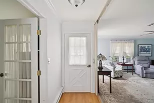 474 Darwen Dr, Ridge, NY 11961 - Photo 20