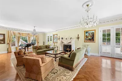 284 W Patent Road, Bedford, NY 10506 - Photo 14