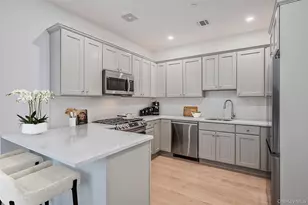 120 August Cir, East Northport, NY 11731 - Photo 4