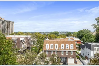 23-20 Bell Boulevard #5F, Bayside, NY 11360 - Photo 18