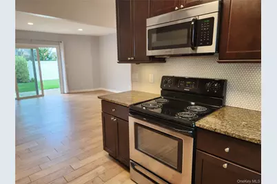 827 E Park Avenue #Lower, Long Beach, NY 11561 - Photo 4