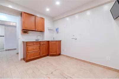 32-32 Francis Lewis Boulevard, Flushing, NY 11358 - Photo 8