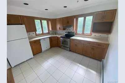 25 Orchard Drive, Wappingers Falls, NY 12590 - Photo 6