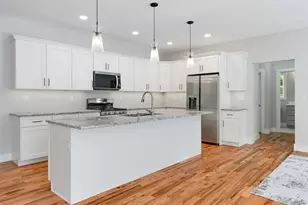 7 Bear Hollow Ln, Hyde Park, NY 12538 - Photo 4