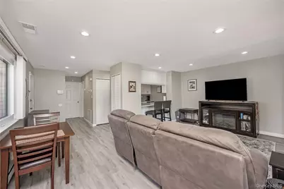 100 Daly Boulevard #801, Oceanside, NY 11572 - Photo 8