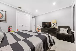 1 Clark St, Smithtown, NY 11787 - Photo 26