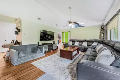 1 Clark Street, Smithtown, NY 11787 - Photo 6