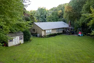 1 Clark St, Smithtown, NY 11787 - Photo 44
