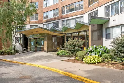 61-20 Grand Central Parkway #C207, Forest Hills, NY 11375 - Photo 2