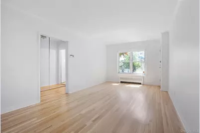 196-35 Dunton Ave Hollis #1, Hollis, NY 11423 - Photo 2