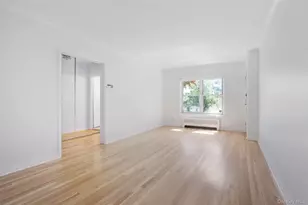 196-35 Dunton Ave Hollis, Hollis, NY 11423 - Photo 2