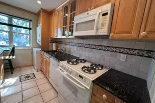 15-27 212th St, Bayside, NY 11360 - Photo 2