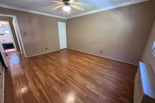 15-27 212th St, Bayside, NY 11360 - Photo 16