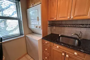 15-27 212th St, Bayside, NY 11360 - Photo 6