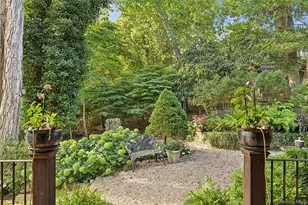 19 Ridge Ln, Miller Place, NY 11764 - Photo 18