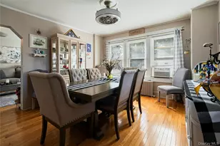 197 S 4th St, Lindenhurst, NY 11757 - Photo 4