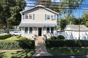 197 S 4th St, Lindenhurst, NY 11757 - Photo 22