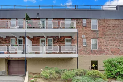 20 Daley Place #104, Lynbrook, NY 11563 - Photo 12