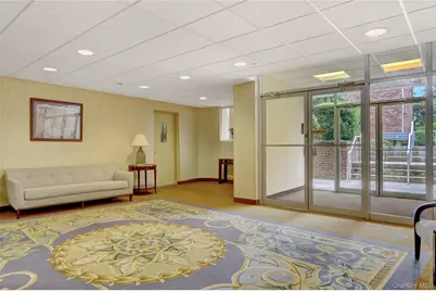 20 Daley Place #104, Lynbrook, NY 11563 - Photo 4