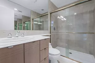 15 Fairway Cir S, Manhasset, NY 11030 - Photo 28