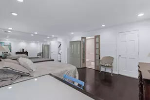 15 Fairway Cir S, Manhasset, NY 11030 - Photo 20