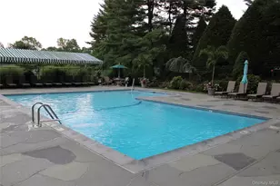 15 Fairway Cir S, Manhasset, NY 11030 - Photo 34