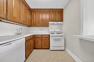 360 Westchester Ave, Port Chester, NY 10573 - Photo 8