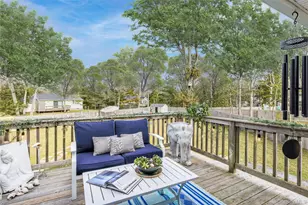 8 Westerly Ct, Hampton Bays, NY 11946 - Photo 12