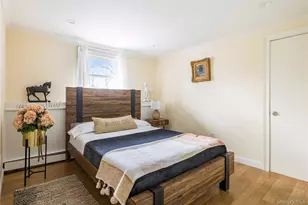 8 Westerly Ct, Hampton Bays, NY 11946 - Photo 20