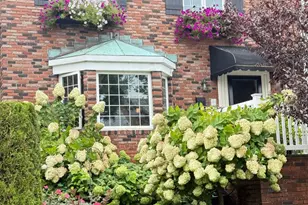 162-38 97th St, Howard Beach, NY 11414 - Photo 2