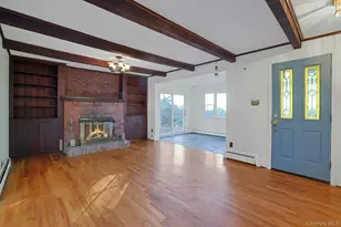 8 Ayers Rd, Tomkins Cove, NY 10986 - Photo 6