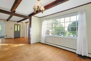 8 Ayers Rd, Tomkins Cove, NY 10986 - Photo 10