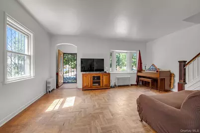 4547 166th Street, Flushing, NY 11358 - Photo 2