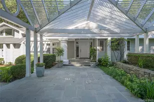 48 Morgan Dr, Old Westbury, NY 11568 - Photo 6